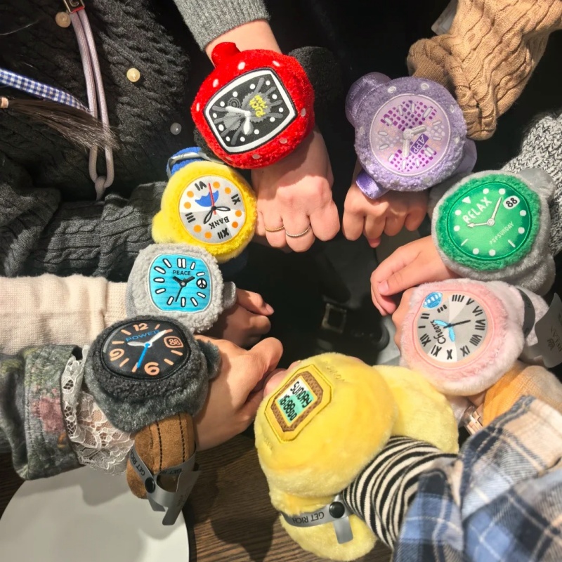 【Tersedia】Jam Tangan Boneka Pl - Luxury Watch Gift Box ulasan dan harga